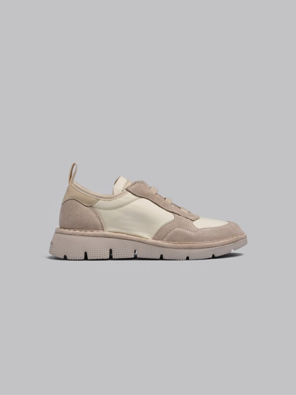 P05 Slip-On Fog