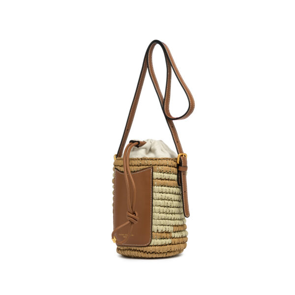 Mae Caramello - Image 4