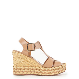 Olivia Camel