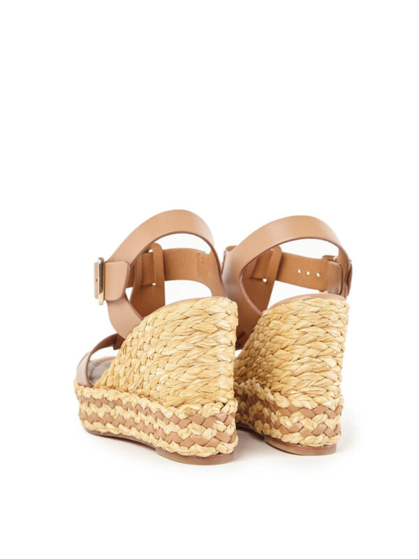 Olivia Camel - Image 4