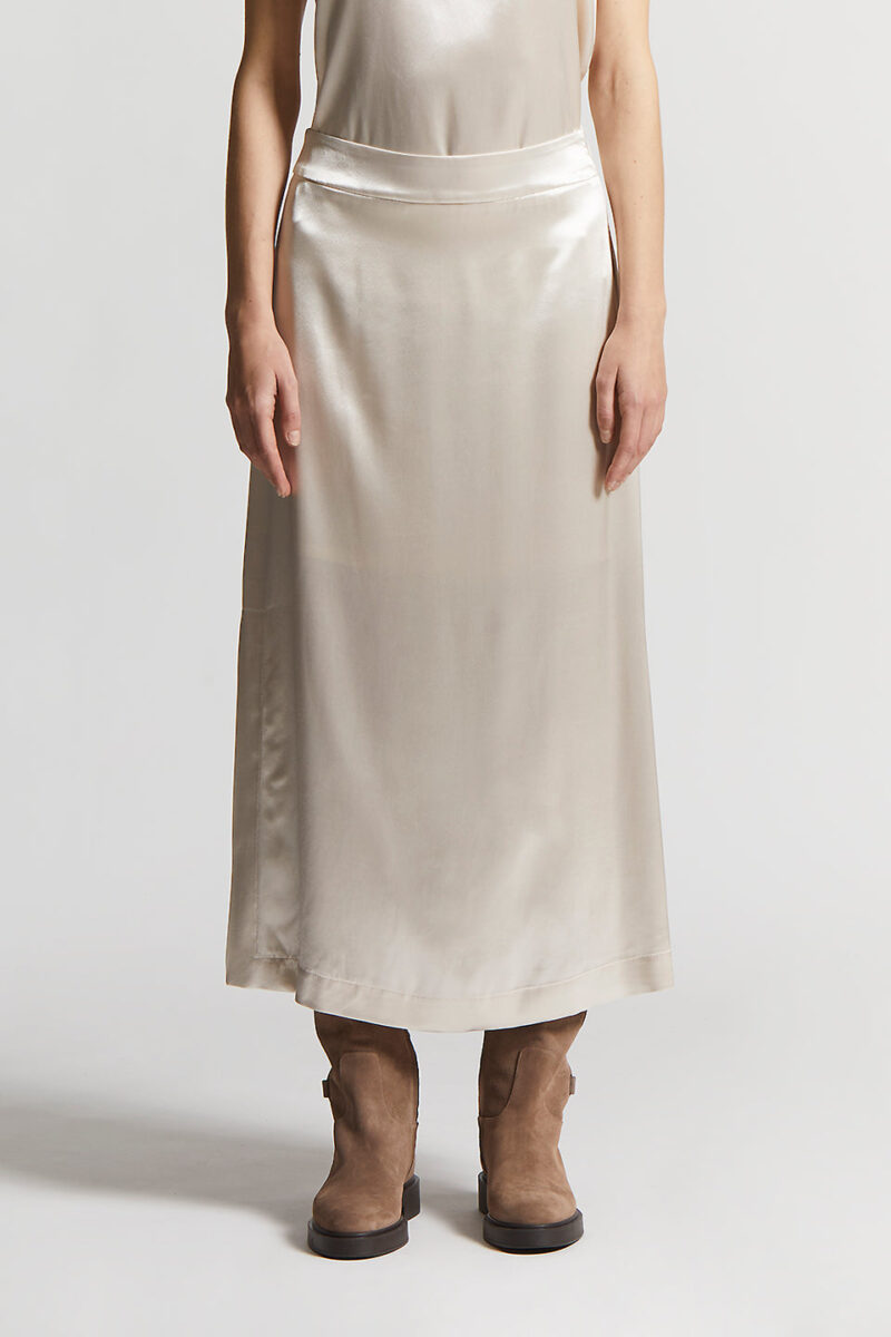 Sjajna satenska suknja - Slika 2