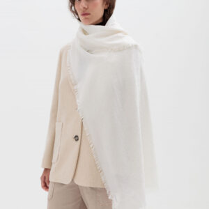 Velika ešarpa sa diskretnim šljokicama