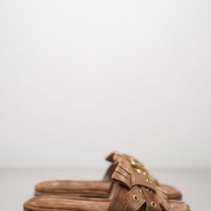 Lya Golden Brown