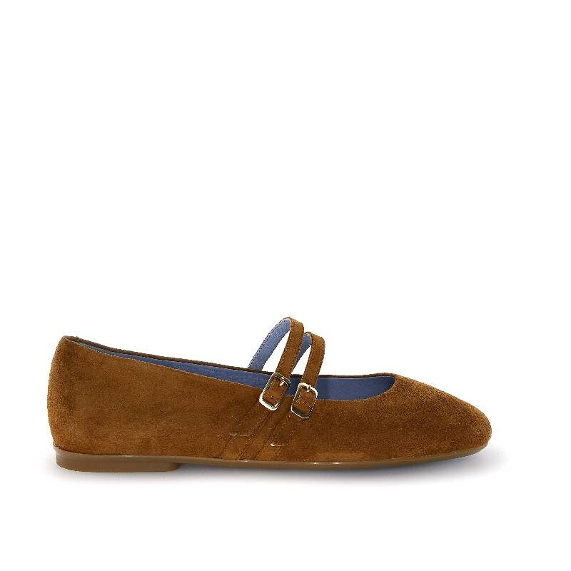 Karlie Velvet Brown