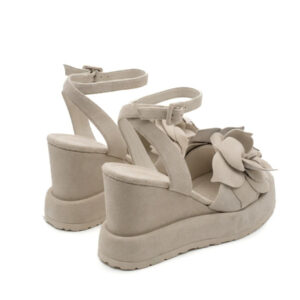 Rita Off White